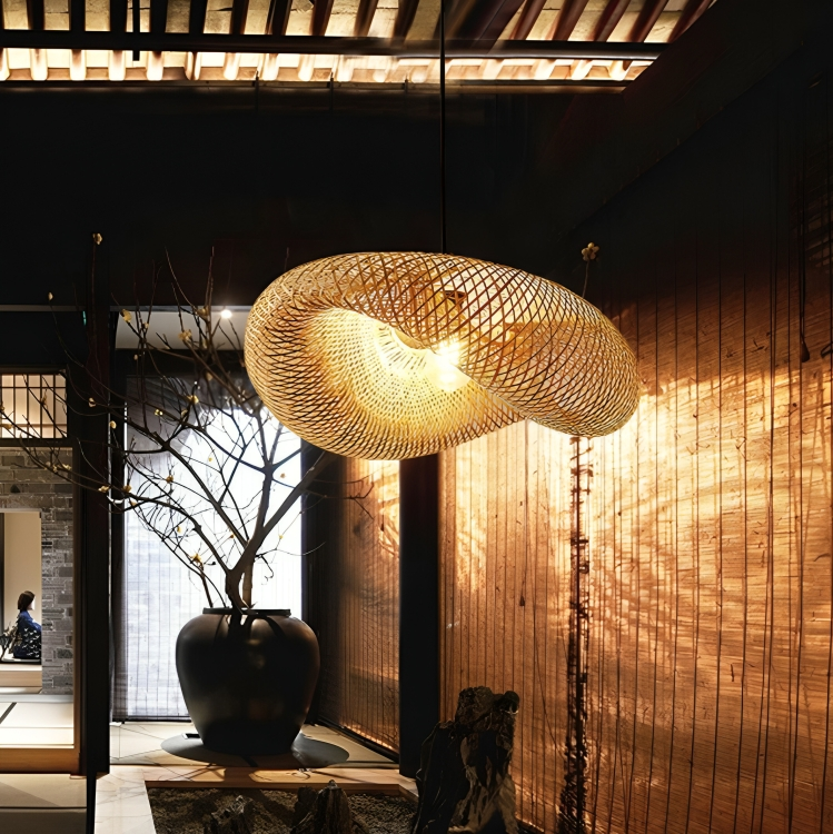 Lampe suspendue design en rotin