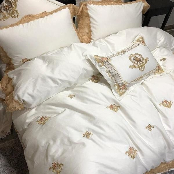 Set di biancheria da letto reale di lusso con ricamo in cotone egiziano orientale Karlena