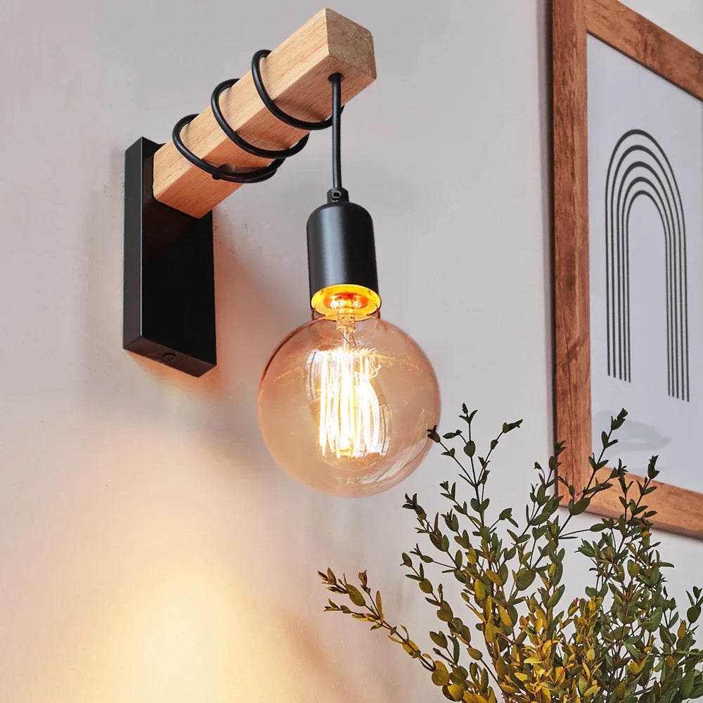 RusticBeam - Wandlamp van ijzerhout