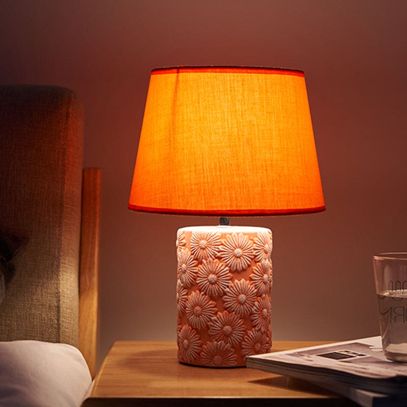 GloeiLieke - Orange Flare Table Lamp with Sunflower Cutout Base