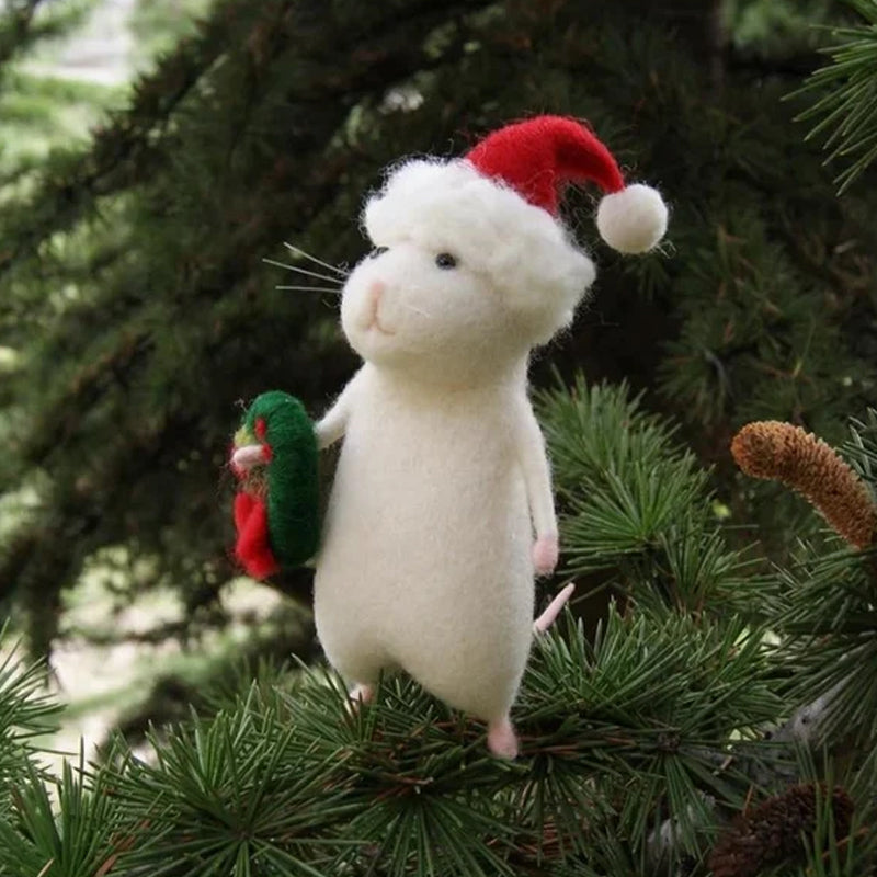 Décoration en feutre en forme de souris et de citrouille