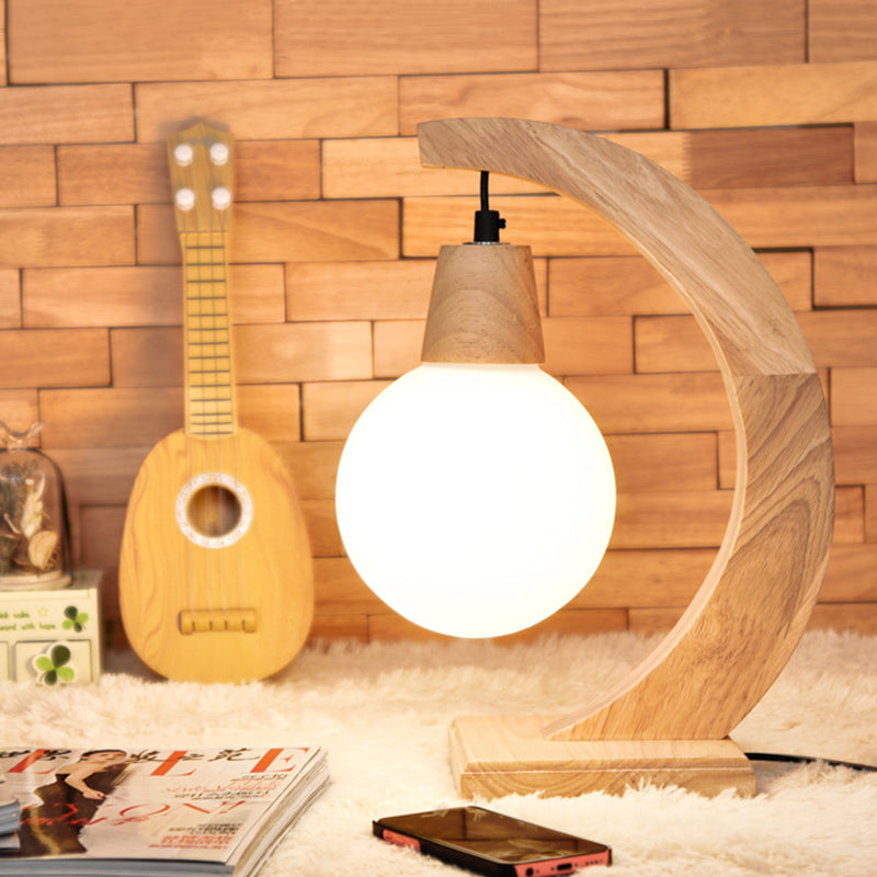 ScandiLight – boogvloerlamp in Scandinavische stijl