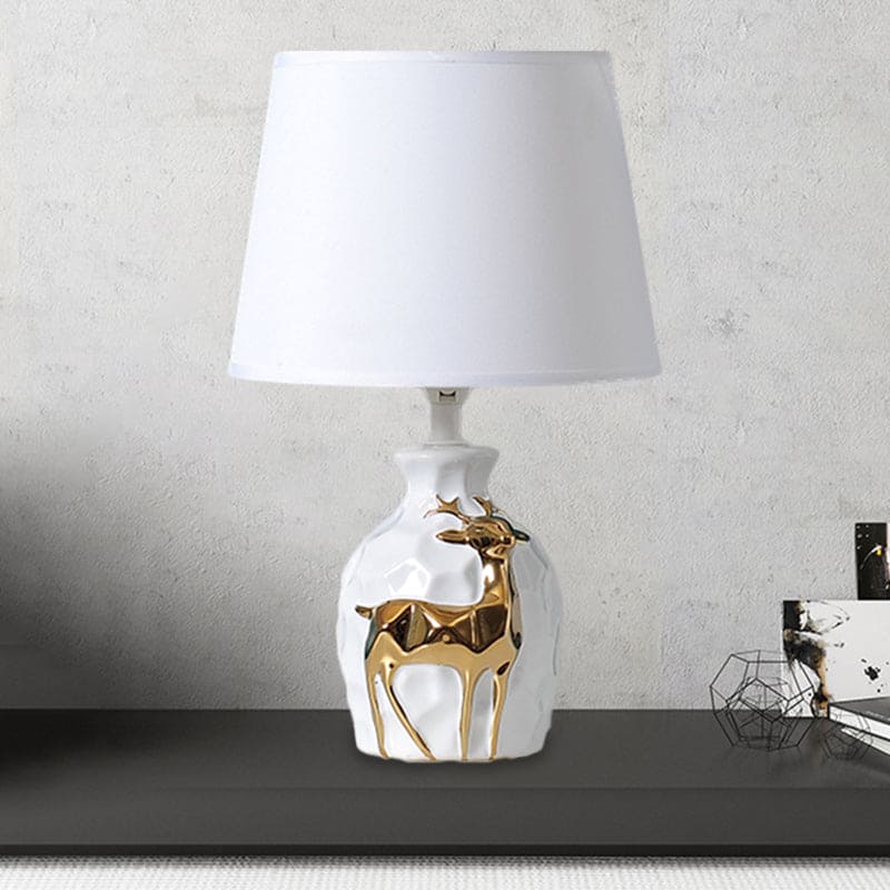 IrisGlow - Lampe de table avec base évasée dans un vase cerf