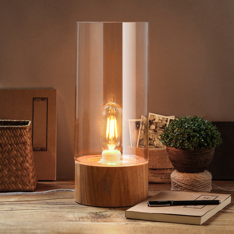 Lumeo - Elegant sylindrisk bordlampe med tresokkel