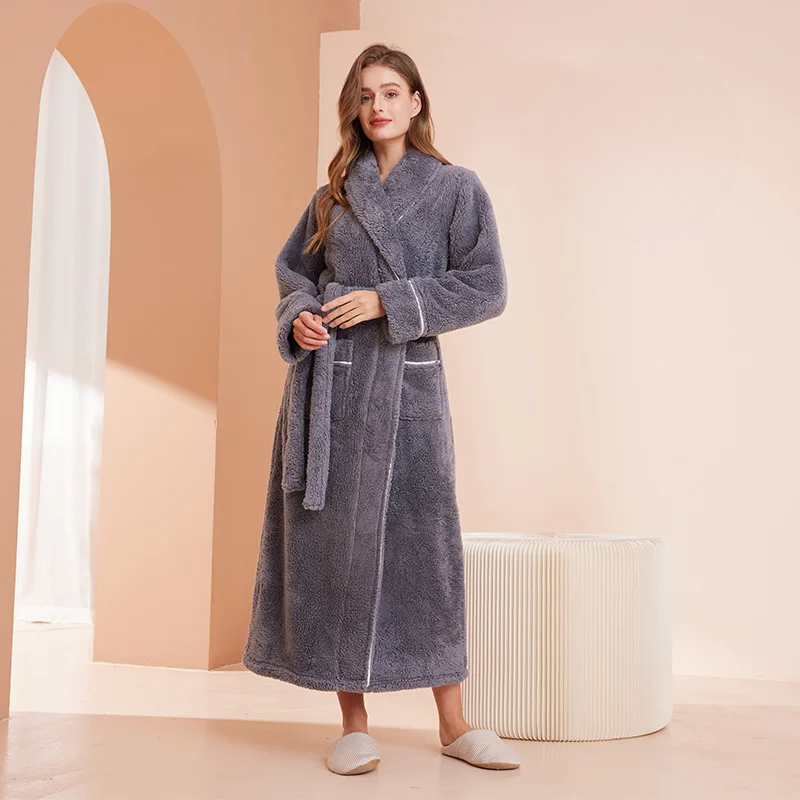 FleeceComfort – Flannel winter bathrobe