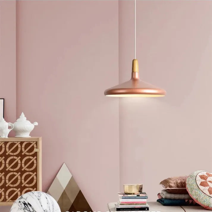 Macaron – Lampe à suspension conique en métal