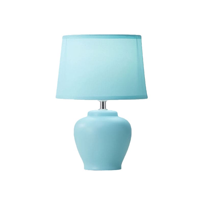 LisaLight - Lampada da comodino in tessuto nordico con base in ceramica