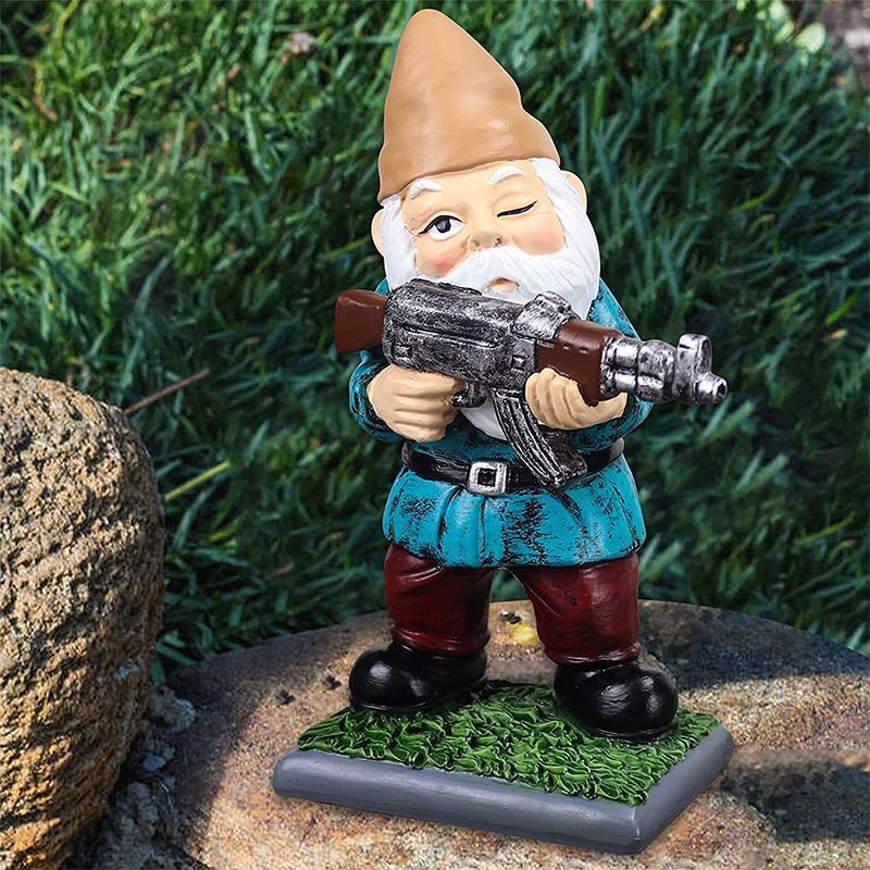 Military Garden Gnome Naamiointi univormulla