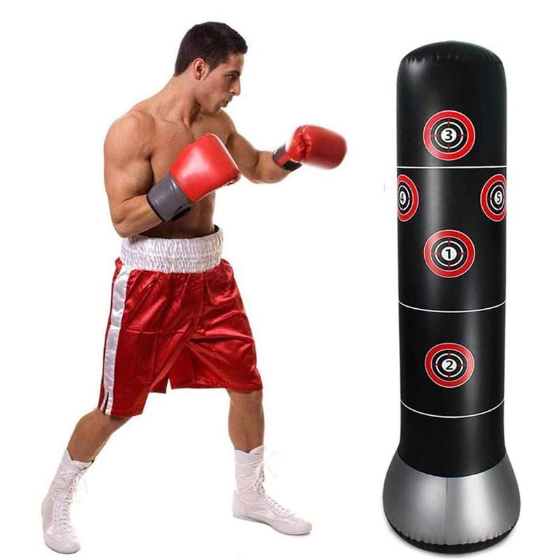 Colonne de boxe gonflable