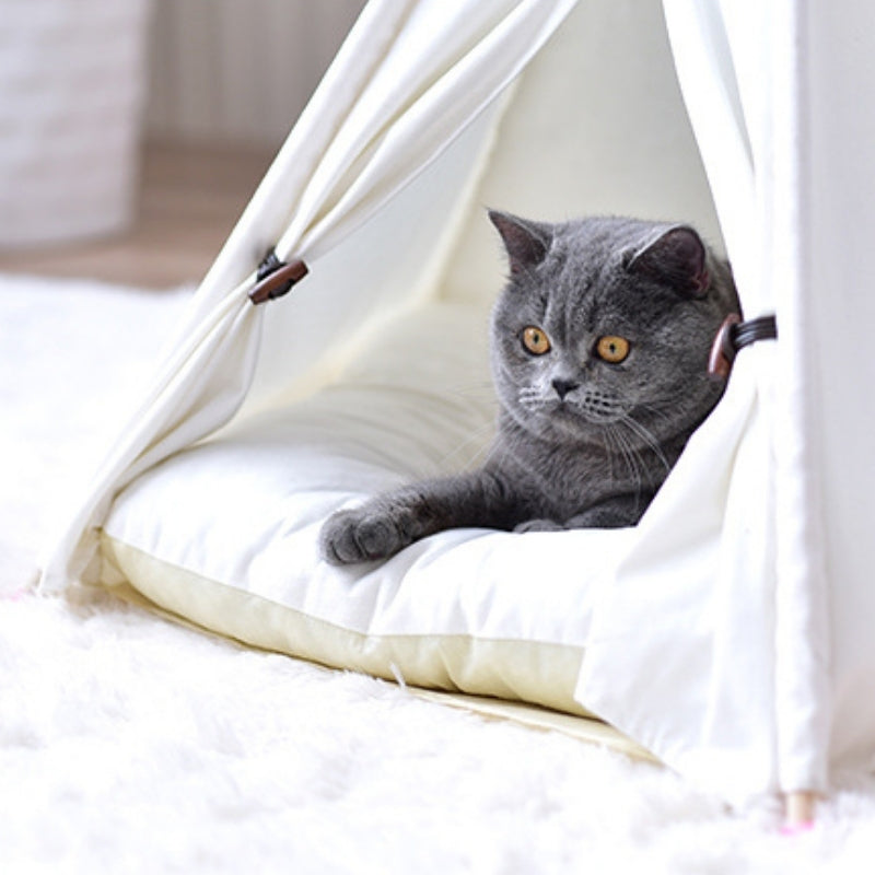 Tenda a forma di teepee per gatti in tela bianca con cuscino morbido per cuccia per gatti