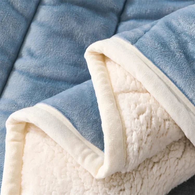 Ellena LuxeWarm Lamb Fleece Blanket