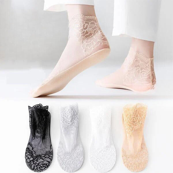 Yasmin Fashion – Spitzensocken mit Rosenmuster