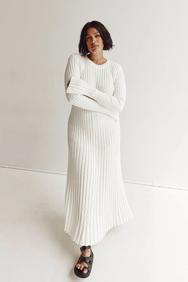 Louia™ | Knitted Dress with Long Sleeves