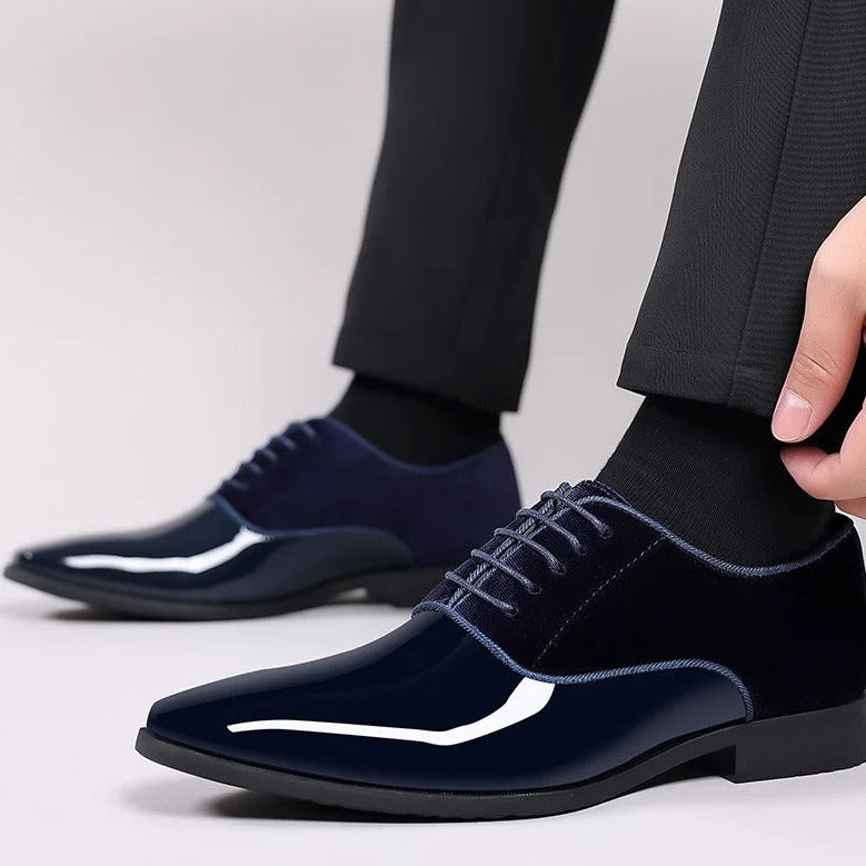 Scarpe da uomo in pelle verniciata premium GlanzGenuss: stile e comfort combinati!