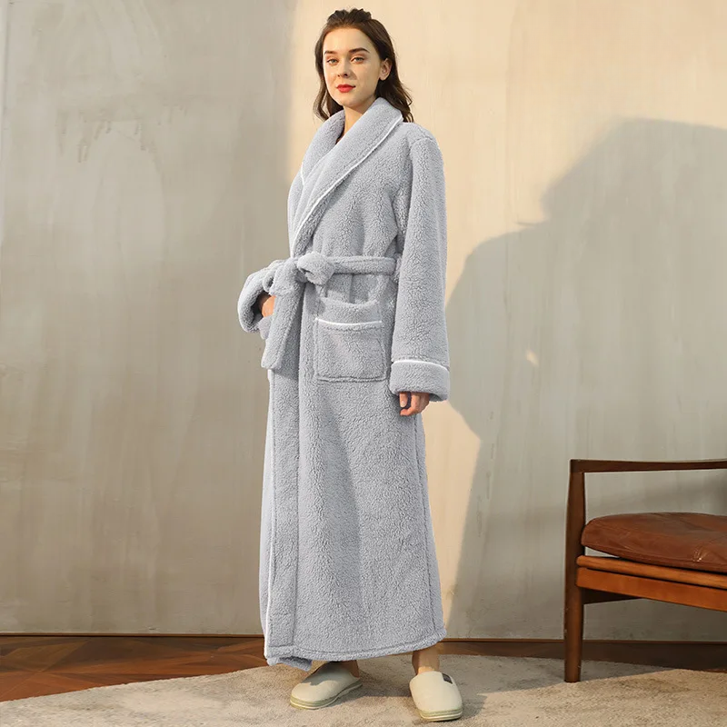 FleeceComfort – Flannel winter bathrobe