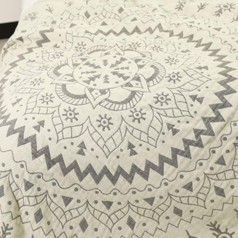 Mandala Art Pattern Reversible Cotton Blanket