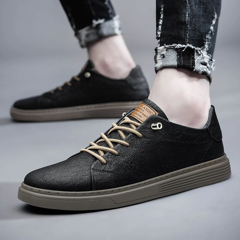 Sneakers in pelle nera - Matteo