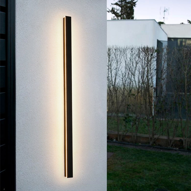 Edge Modern Design LED Vegglamper Black Metal for hage og gang