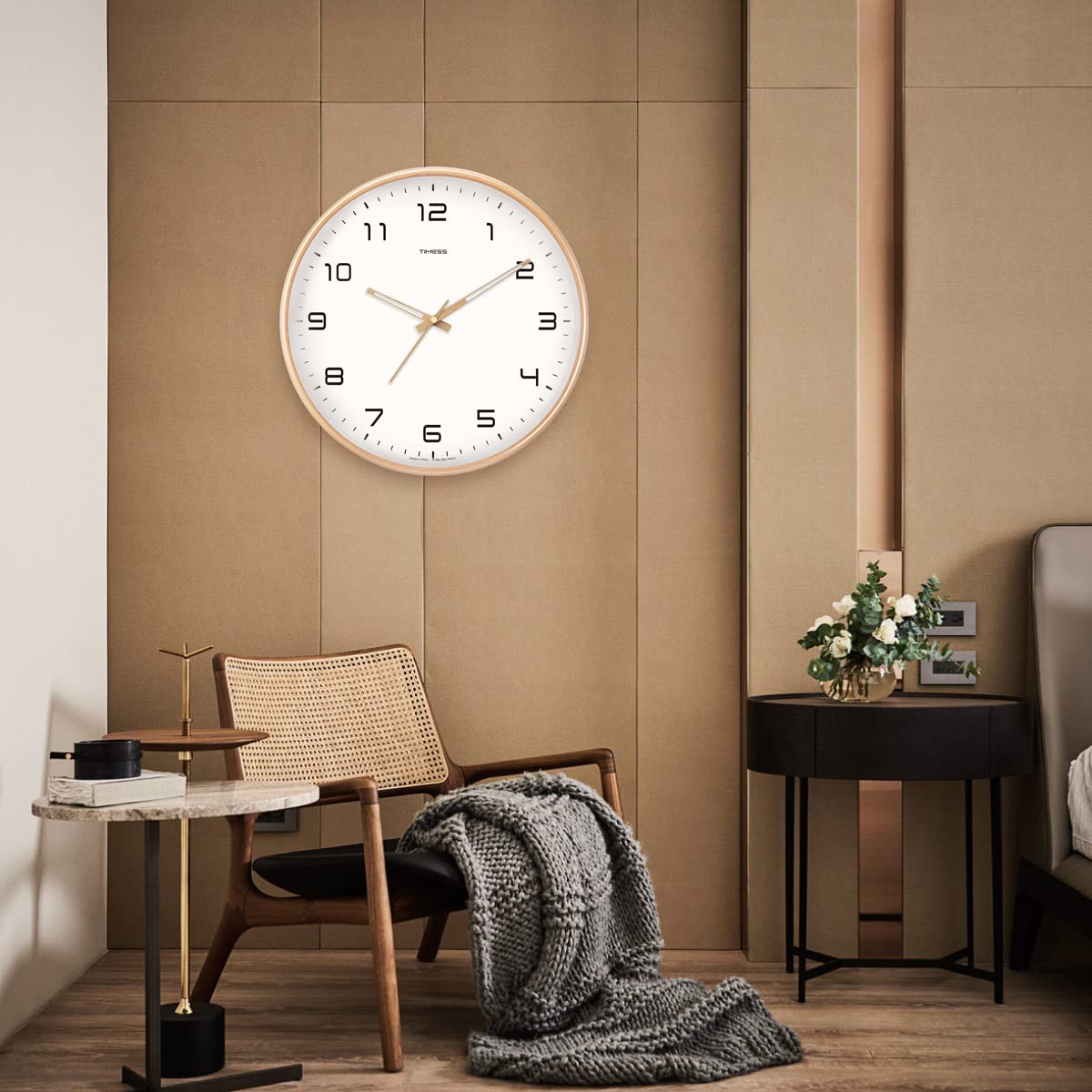 Horloge murale analogique simple en bois massif pour la maison