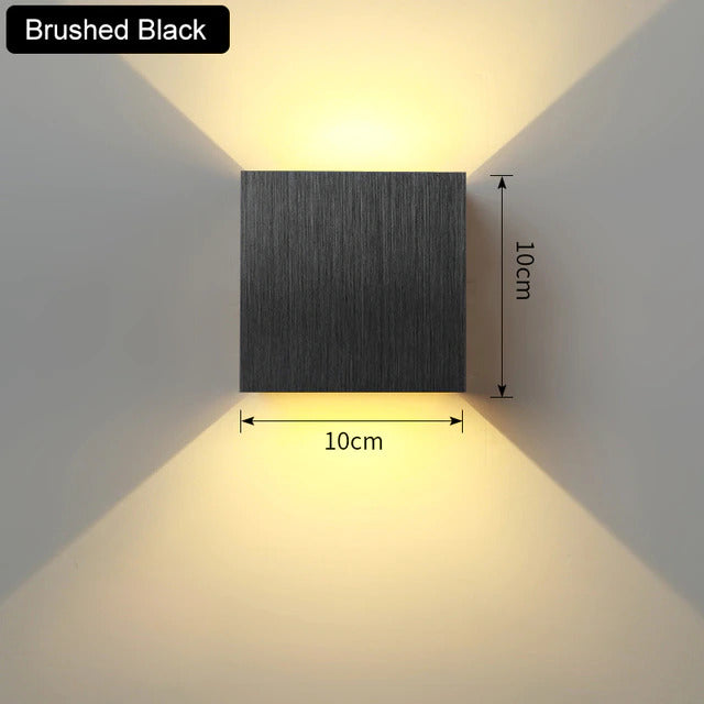 Suora - moderni Nordic Design -seinävalaisin LED