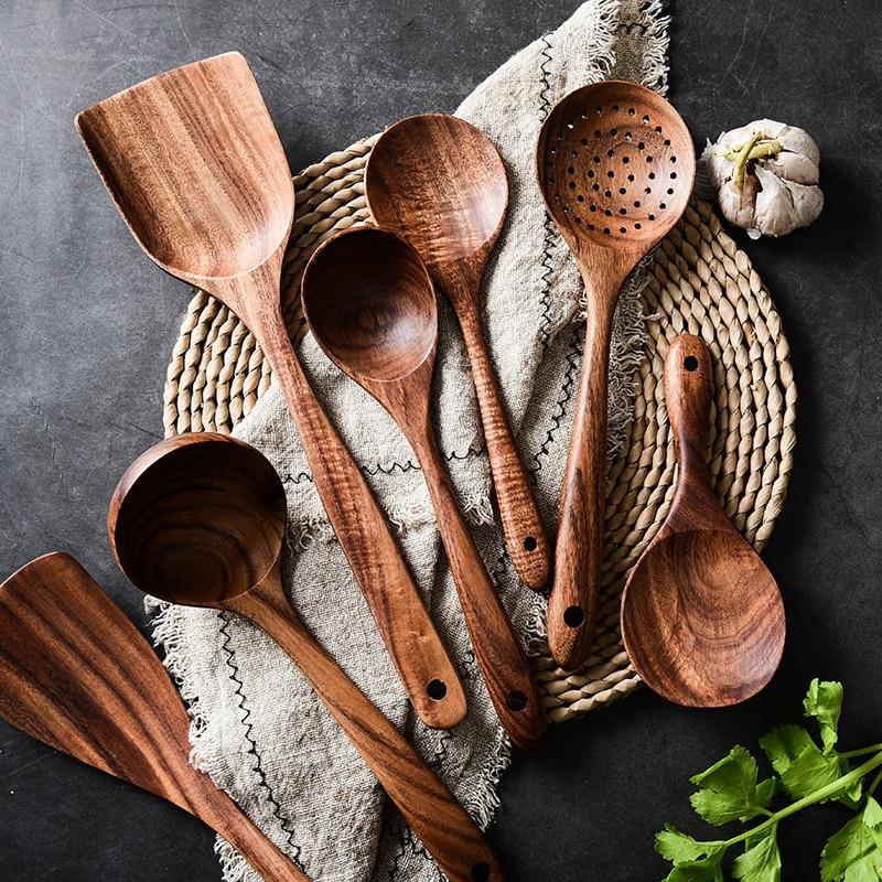 Collection d'ustensiles de cuisine en teck Woodland