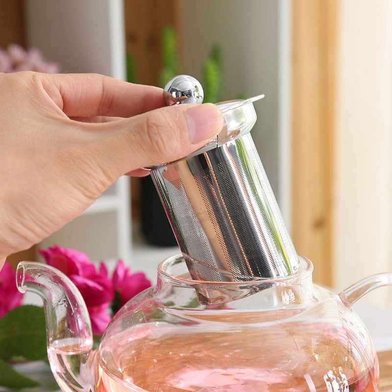 Theepot van borosilicaatglas met roestvrijstalen zetgroep