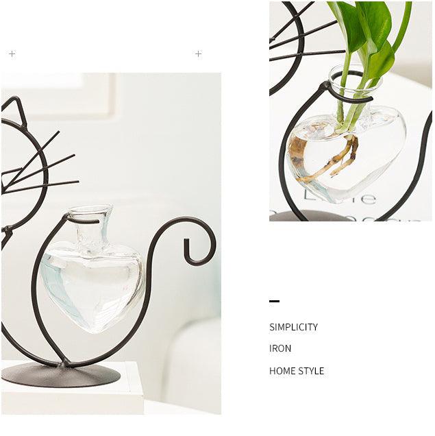 Iron Kitty Chat avec vase en forme de cœur en verre pour station de propagation et jardinières