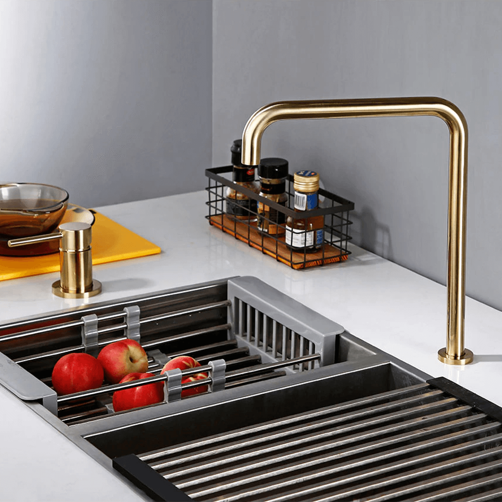 Kinsley Kitchen Faucet