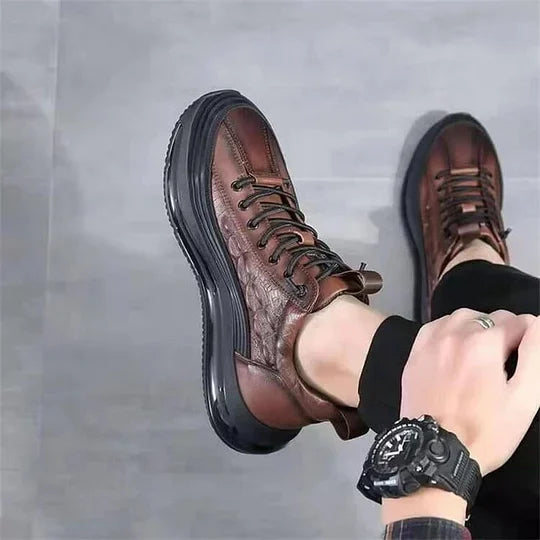 Zapatillas ortopédicas elevadas para hombre de Bryant