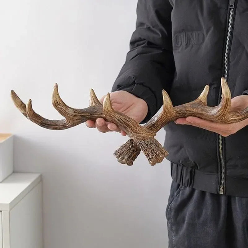 Antler coat rack - Rural - Attractive coat rack/decor - Deer antlers - Corridor