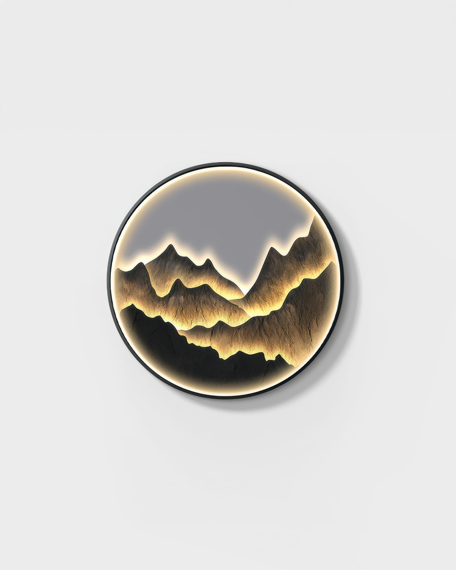 Modern Luxe Mountain Refuge Silhouette Circle Decor