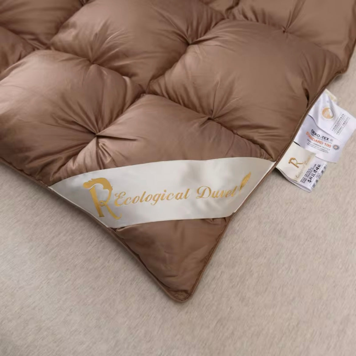 Couette en duvet d'oie brun Splendore