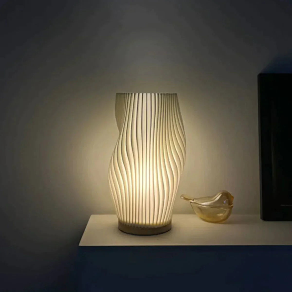 Serene Wavecrest lampa