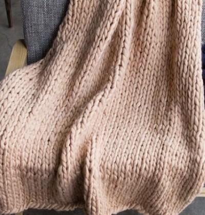 Hygge Chunky Knit Throw Filt