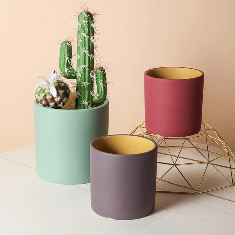 VividSphere – Luxury Round Ceramic Flower Pot with Hand-Glazed Elegance