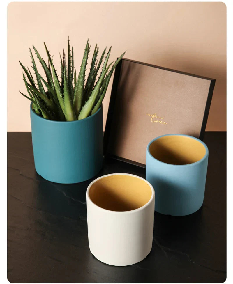 VividSphere – Luxury Round Ceramic Flower Pot with Hand-Glazed Elegance