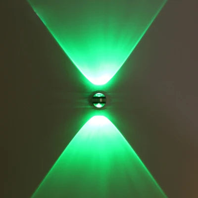 PrismBeam - Crystal LED vägglampa