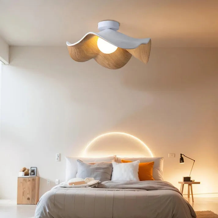 Nordic – Lampe de plafond Lotus en bois et résine