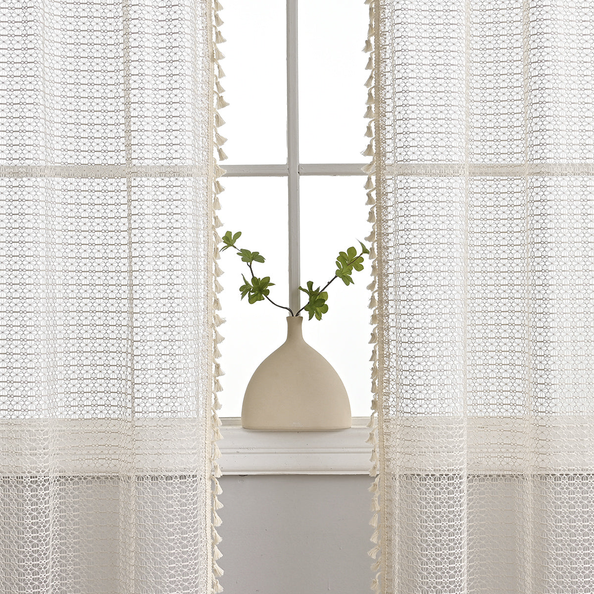 ChicVoile - Beige voile gardiner, kombinerar elegans och mjukhet för varje rum