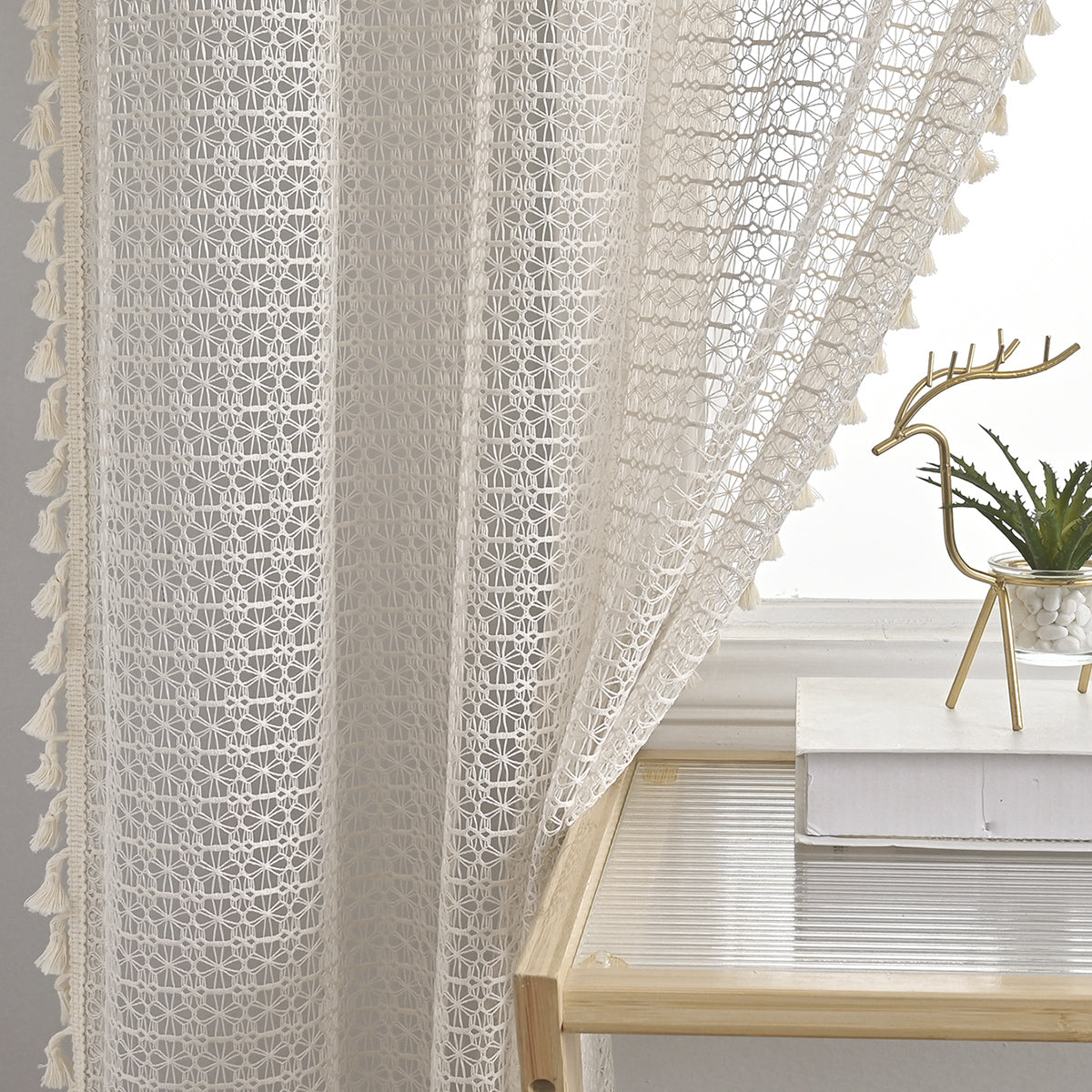 ChicVoile - Beige voile gardiner, som kombinerer eleganse og mykhet for hvert rom