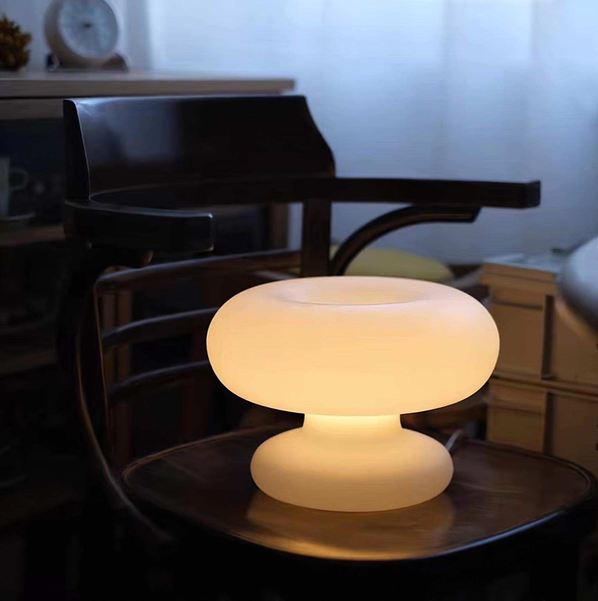 DonutLamp - Mjuk och ljus bordslampa, perfekt för alla rum