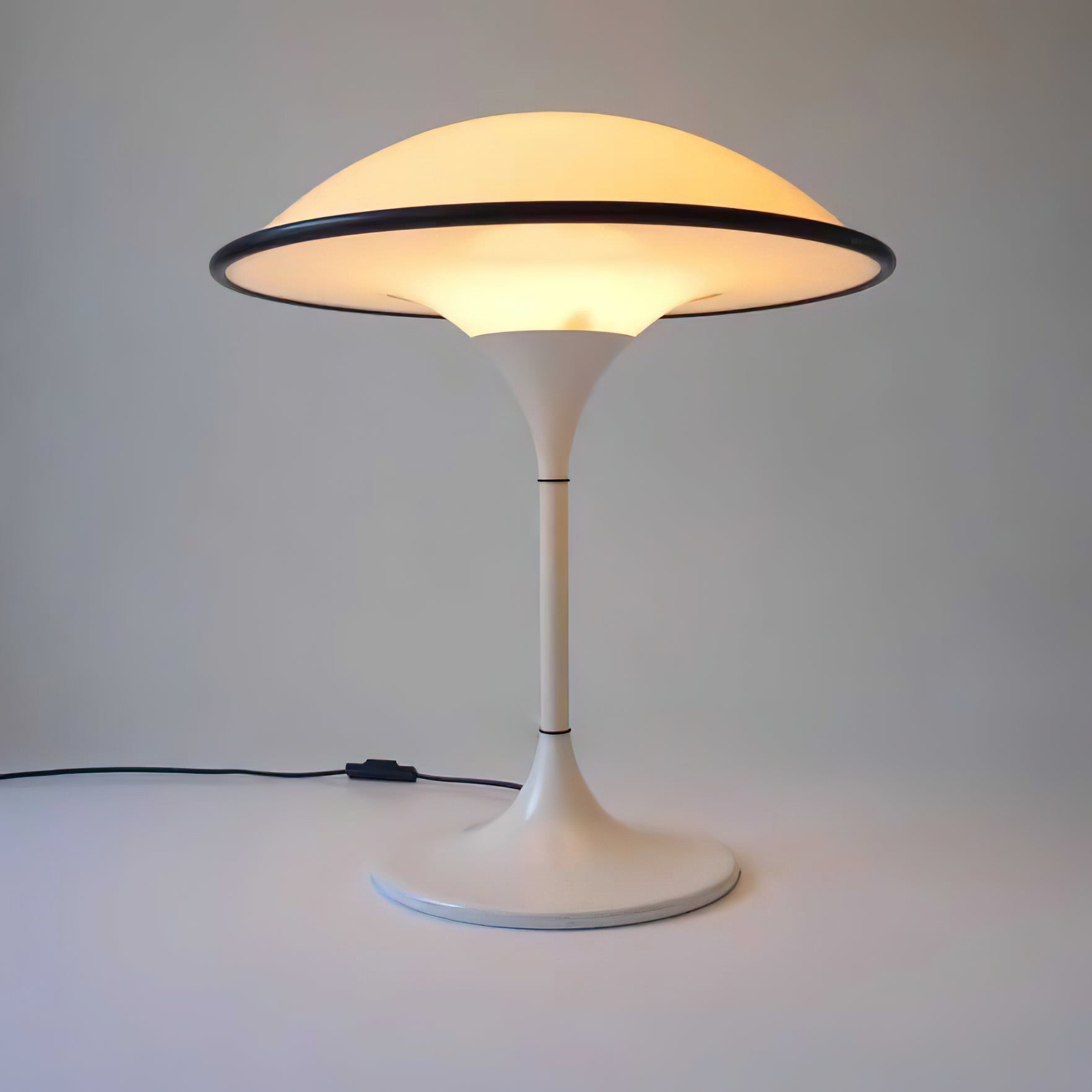 LumiFont - Elegant table lamp with a unique design