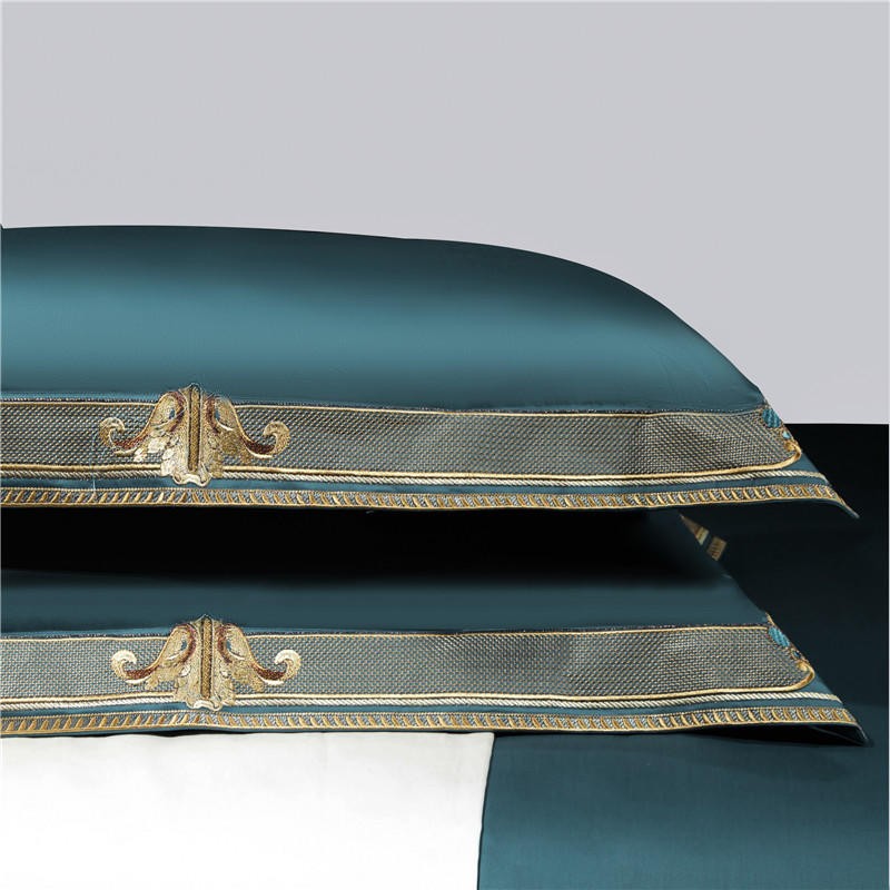 Ensemble de housse de couette en coton égyptien avec bordure à motif brodé Anahi