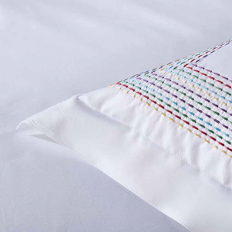 Abyad Hotel Parure de lit en coton égyptien Rainbow Stitch