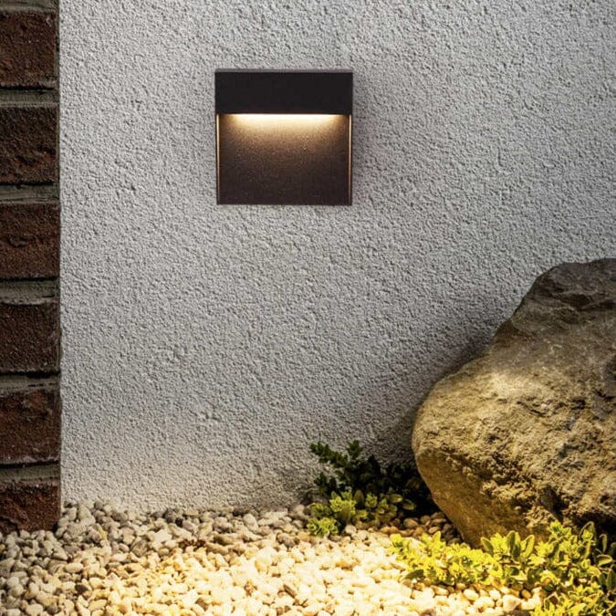 Oxford Outdoor Light