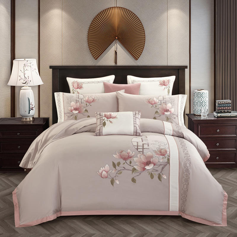 Magnela Luxury Egyptian Cotton Classical Embroidery Bedding Set