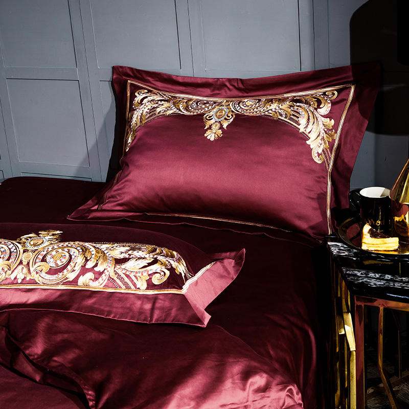 Set di biancheria da letto con ricamo in cotone egiziano di lusso rosso bordeaux Lezkira