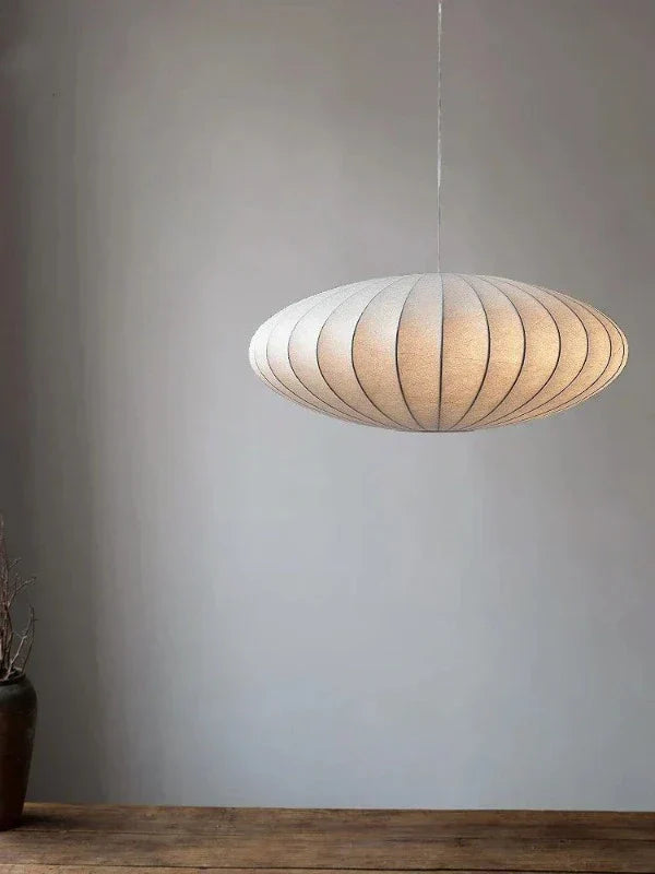 LumiSier - Lampe à suspension en soie avec couronne