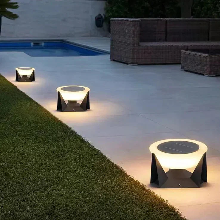 Sunlander - Stylish Solar Outdoor Lamp