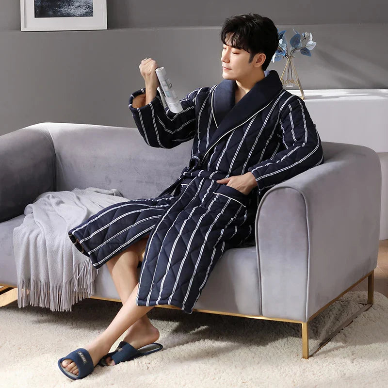 CozyLayer – Winter Bathrobe with 3 Layers